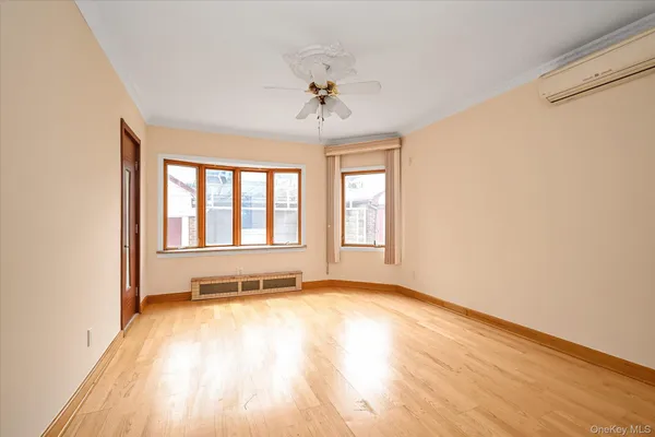 $6,500 | 63-42 Alderton Street | Rego Park