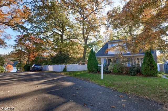 $489,900 | 21 Tice Place, Ringwood, NJ 07456