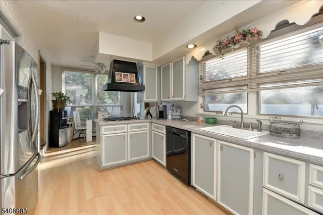 $489,900 | 21 Tice Place, Ringwood, NJ 07456