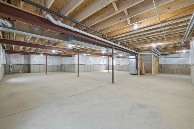 $415,000 | 203 Hickory Street, Peotone, IL 60468