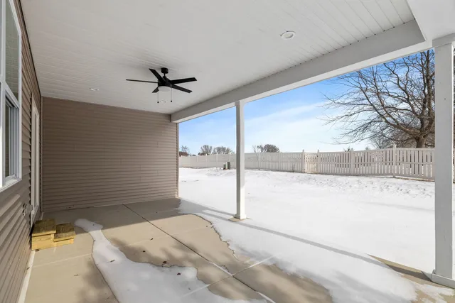 $415,000 | 203 Hickory Street, Peotone, IL 60468