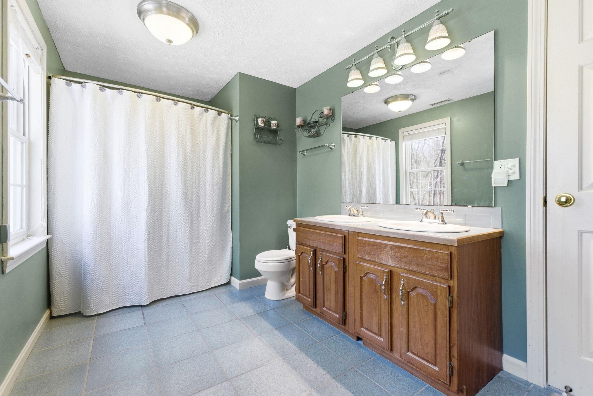 82 Truell Road Hollis, NH 03049 - Photo 25 of 53