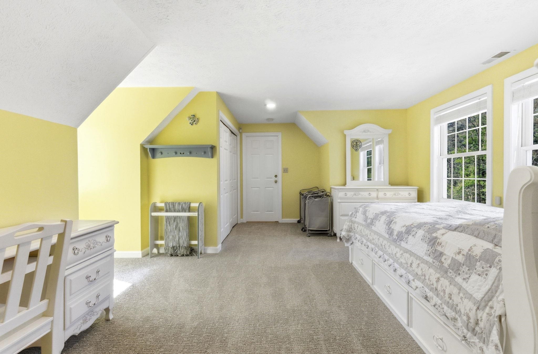 82 Truell Road Hollis, NH 03049 - Photo 26 of 53