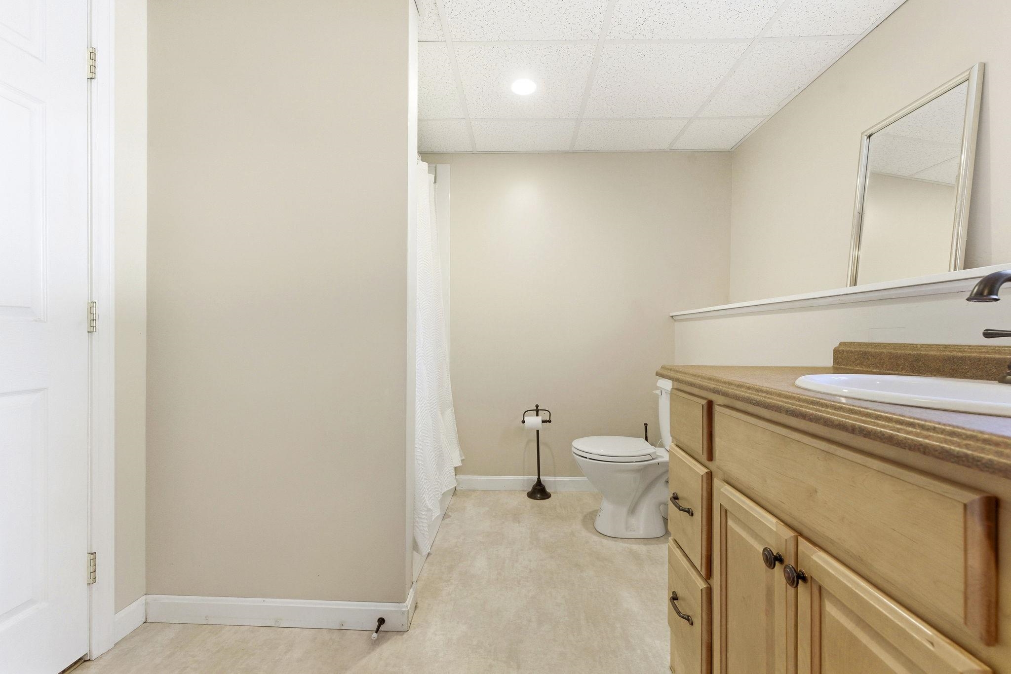 82 Truell Road Hollis, NH 03049 - Photo 41 of 53