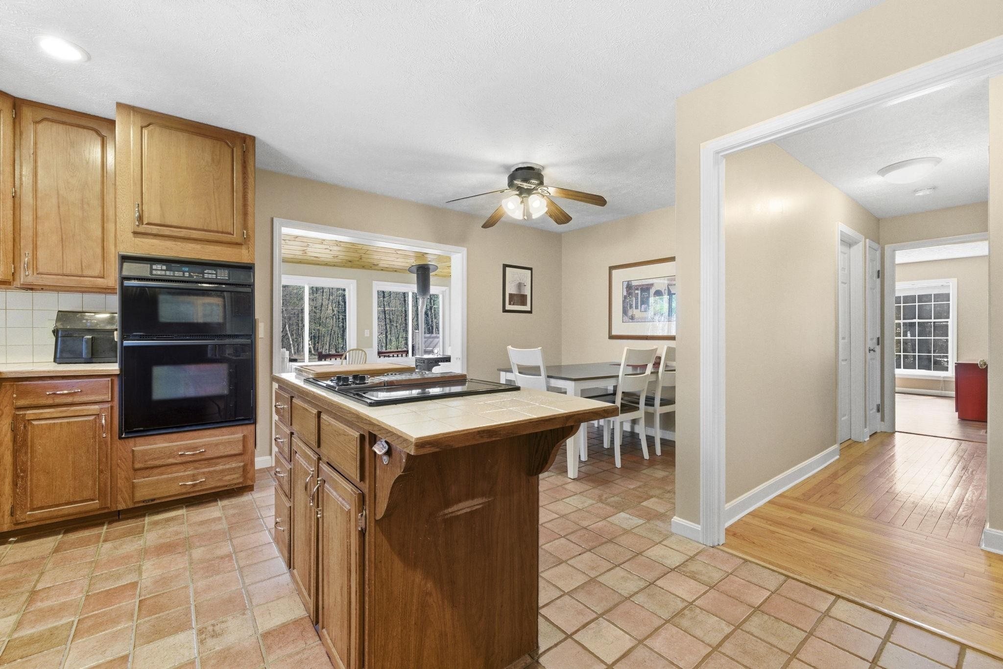 82 Truell Road Hollis, NH 03049 - Photo 6 of 53