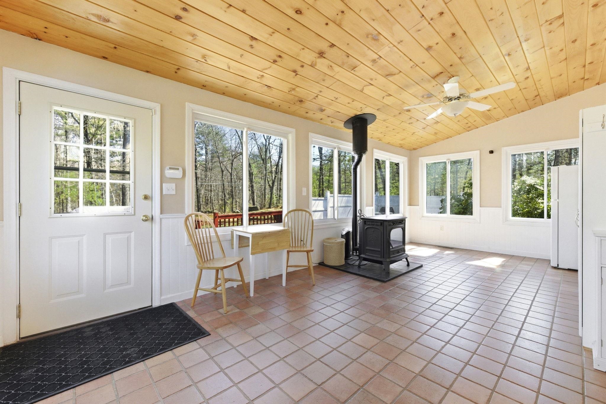 82 Truell Road Hollis, NH 03049 - Photo 10 of 53