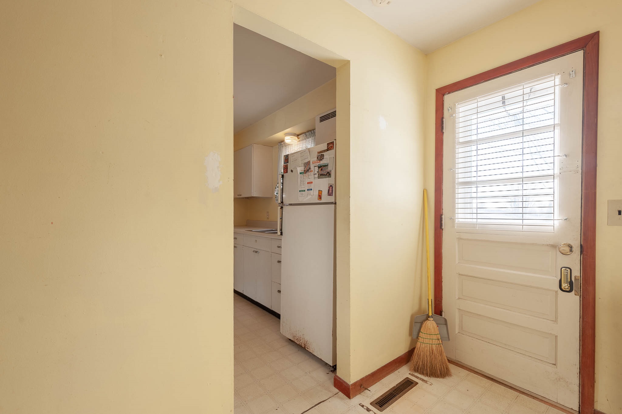653 West Green Road Bloomington, IN 47403 - Photo 11 of 14 Gallery Image 11