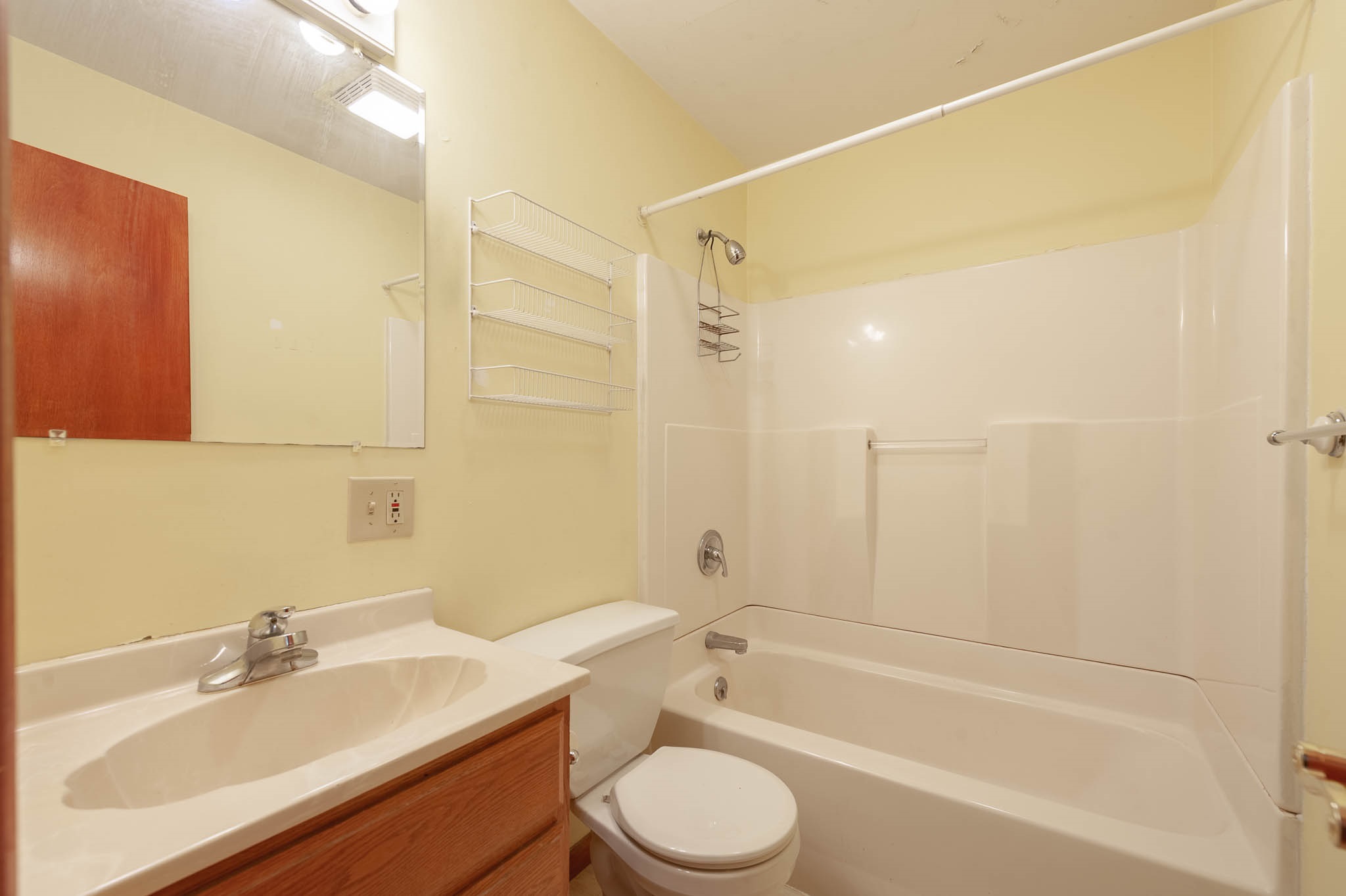 653 West Green Road Bloomington, IN 47403 - Photo 10 of 14 Gallery Image 10