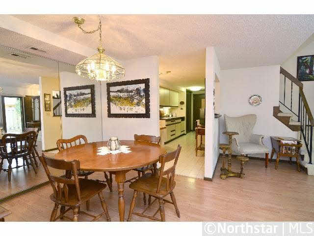 2224 Kings Valley Road Golden Valley, MN 55427 - Photo 9 of 17 Gallery Image 9