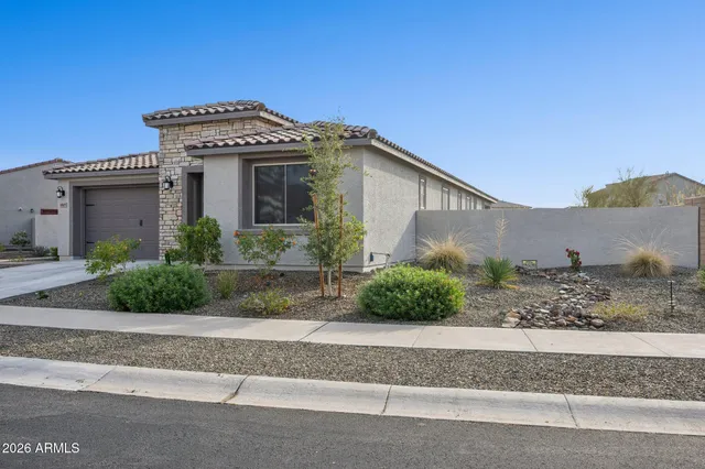 $575,000 | 17877 West Thistle Landing Drive, Goodyear, AZ 85338