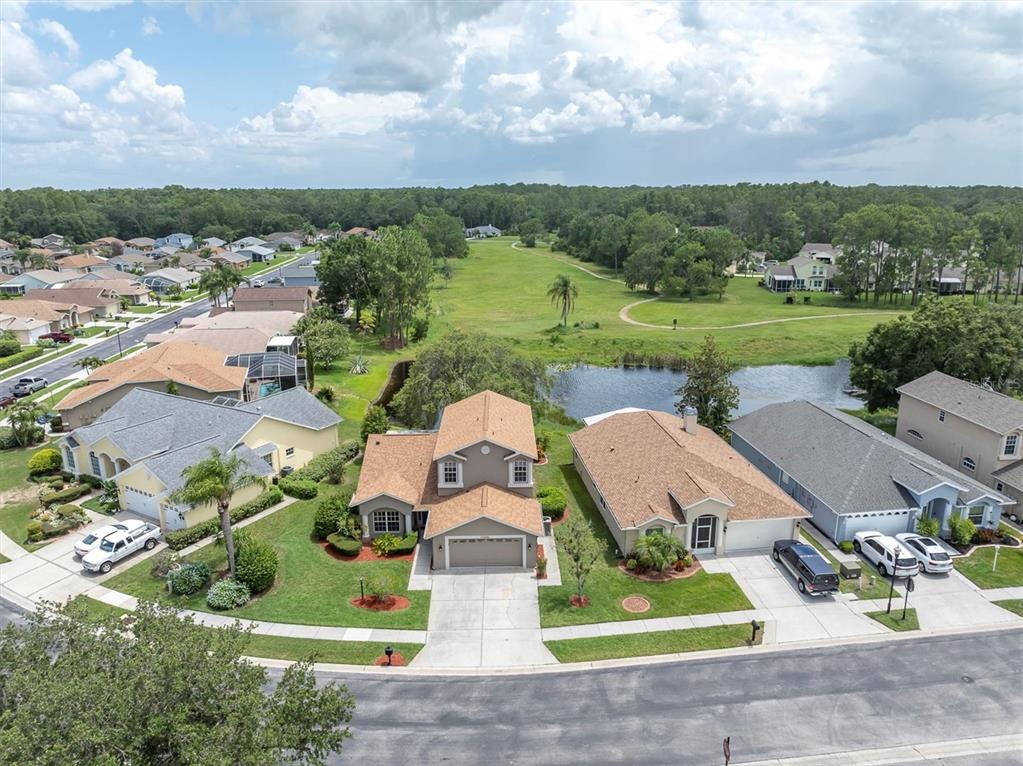 11418 Tee Time Circle New Port Richey, FL 34654 - Photo 3 of 39