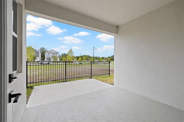 $499,900 | 2013 Wild Heron Court, Valrico, FL 33596