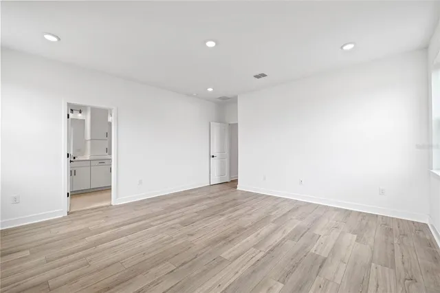 $499,900 | 2013 Wild Heron Court, Valrico, FL 33596