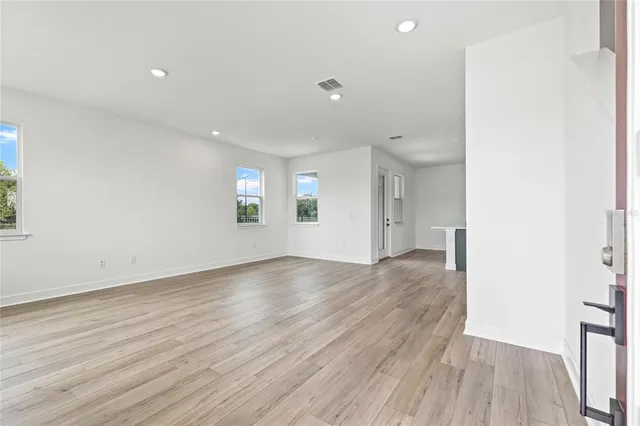 $499,900 | 2013 Wild Heron Court, Valrico, FL 33596