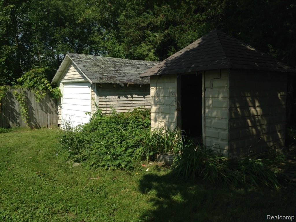 7472 Avoca Road North Street, MI 48049 - Photo 5 of 25 IMG_7604.jpg