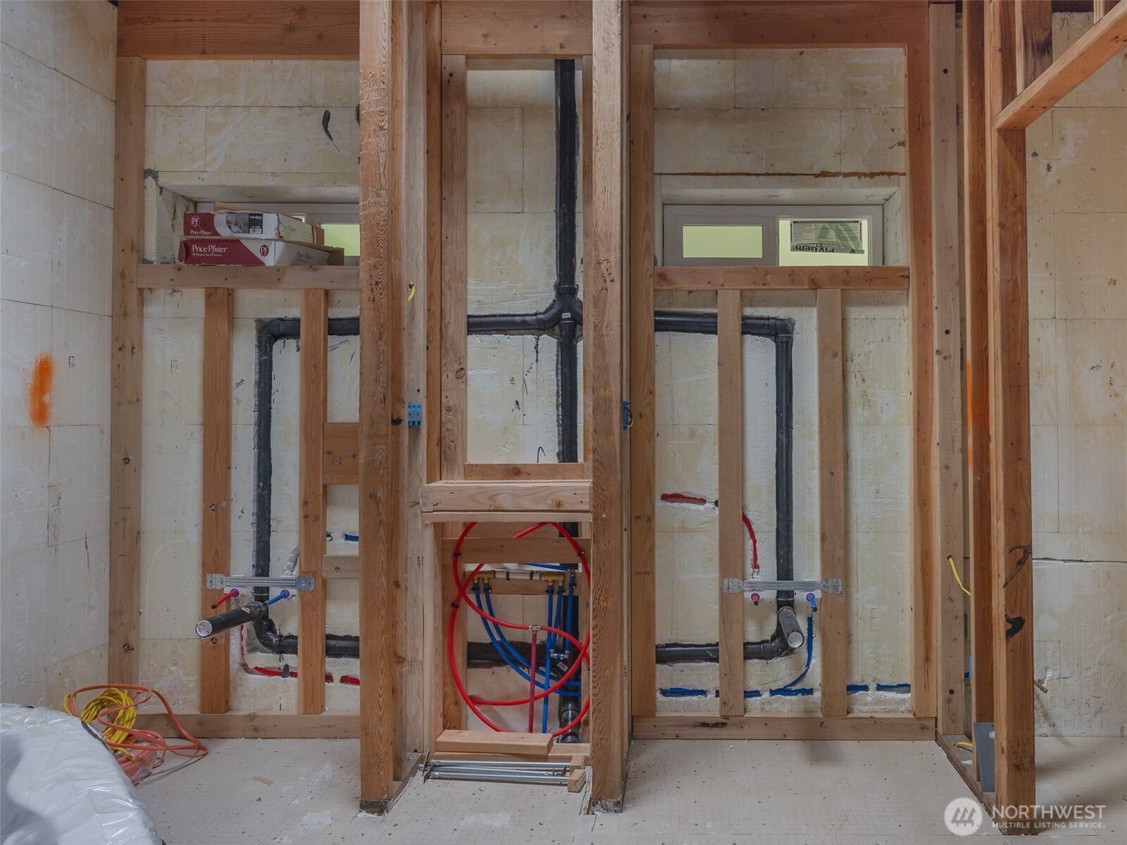 291 Pleasant Harbor Road Brinnon, WA 98320 - Photo 27 of 40 a view of living room with hallway