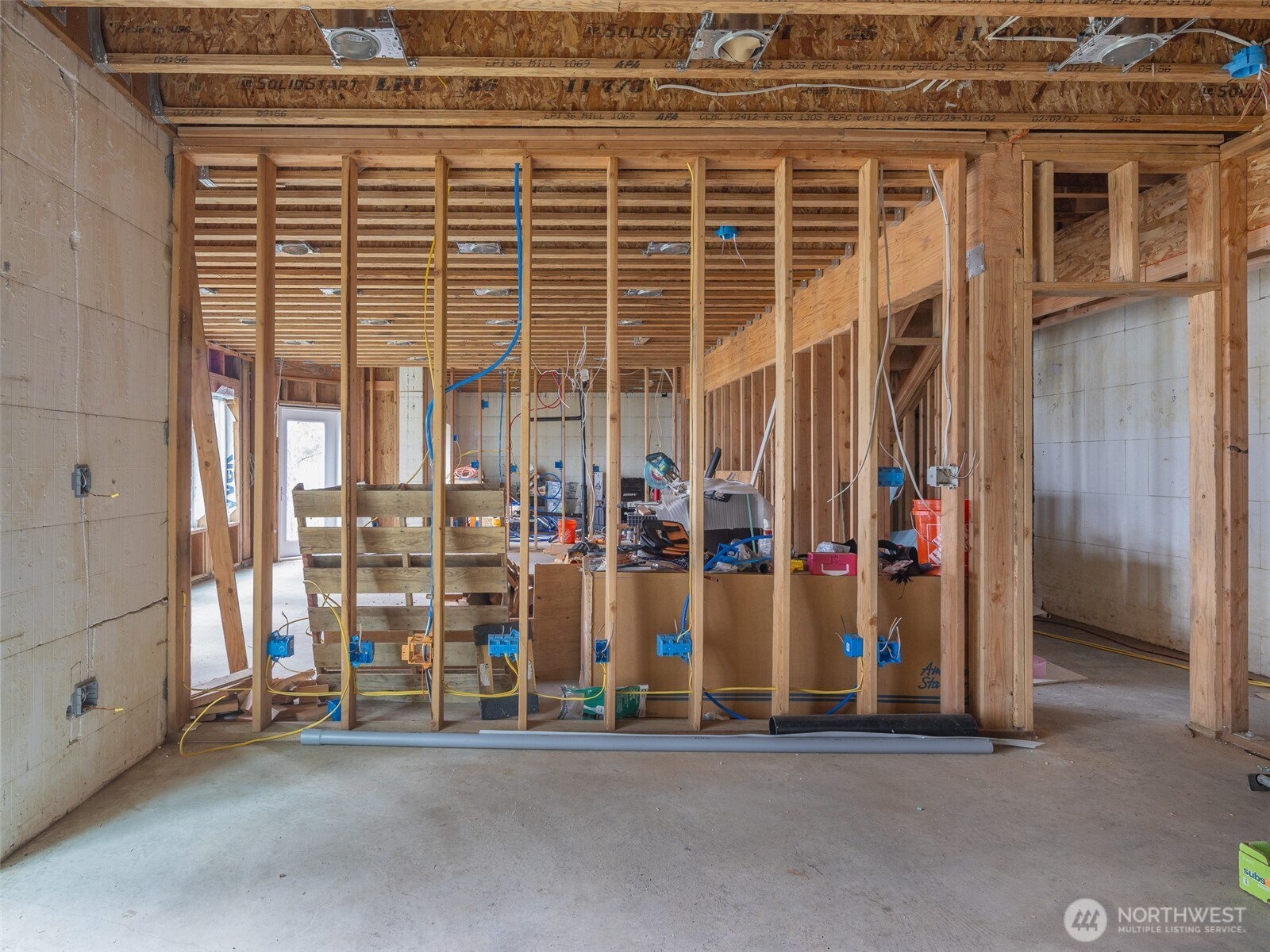 291 Pleasant Harbor Road Brinnon, WA 98320 - Photo 31 of 40 a view of front door with outdoor space