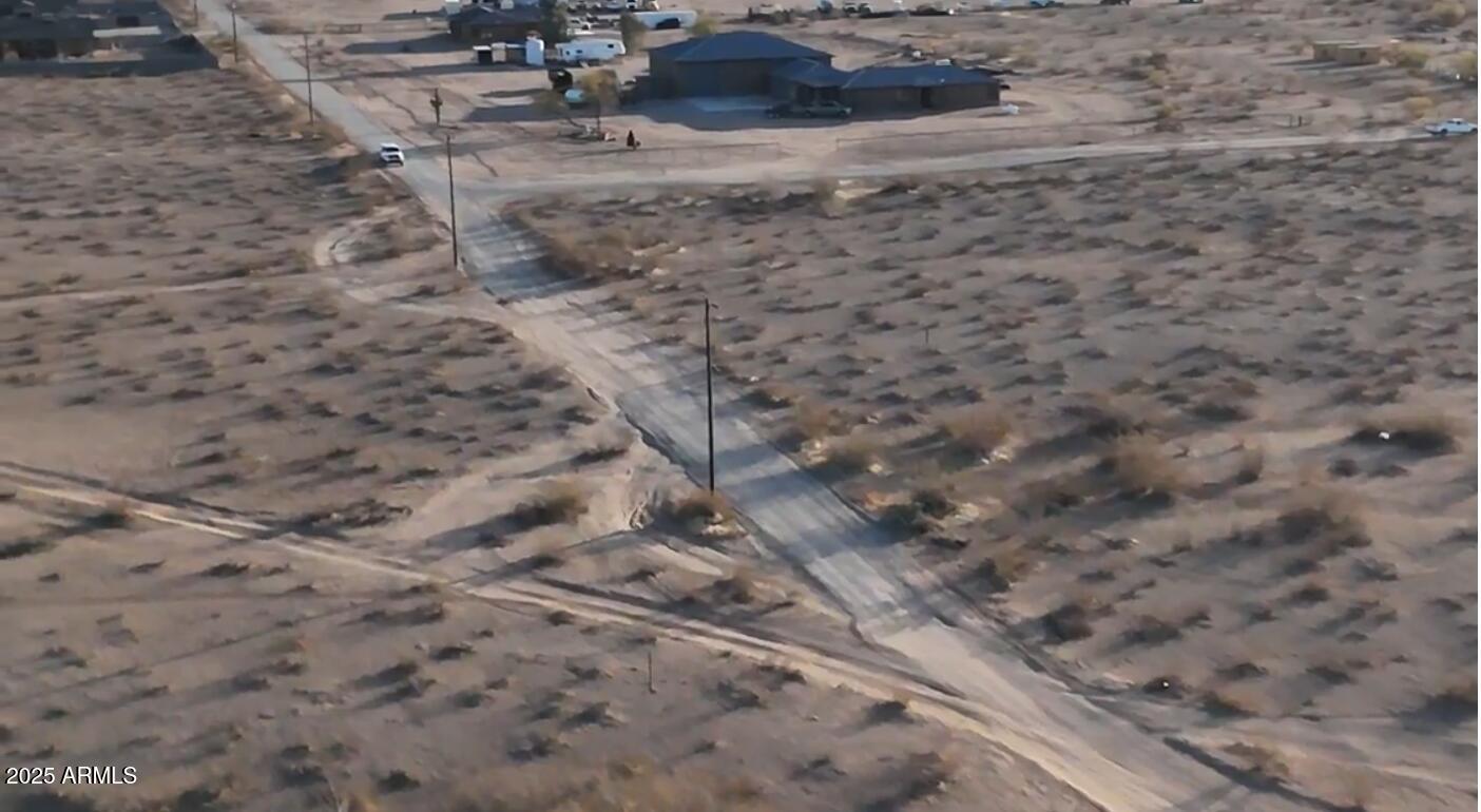23501 West Radford Road Wittmann, AZ 85361 - Photo 4 of 6 SSW