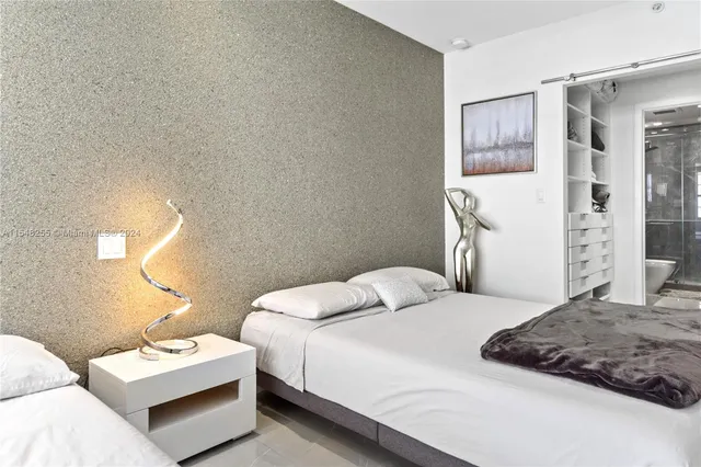 $4,500 | 100 Lincoln Road, Unit 1602, Miami Beach, FL 33139