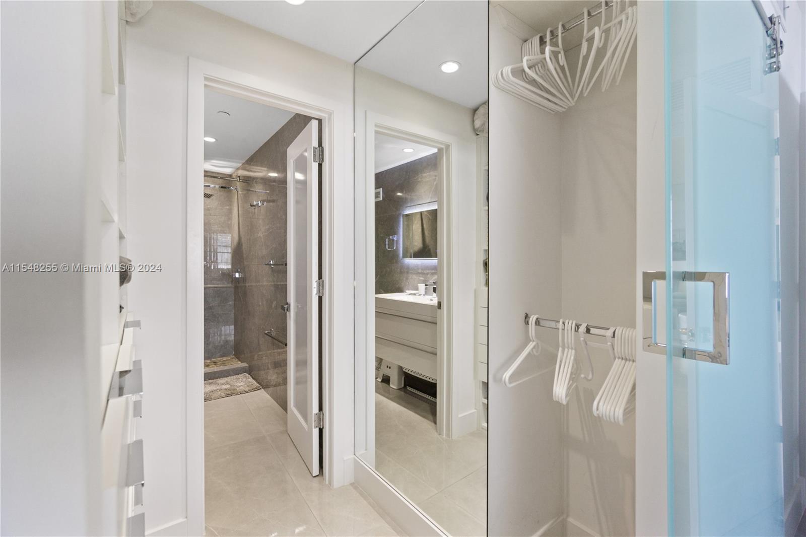 100 Lincoln Road, Unit 1602 Miami Beach, FL 33139 - Photo 21 of 31