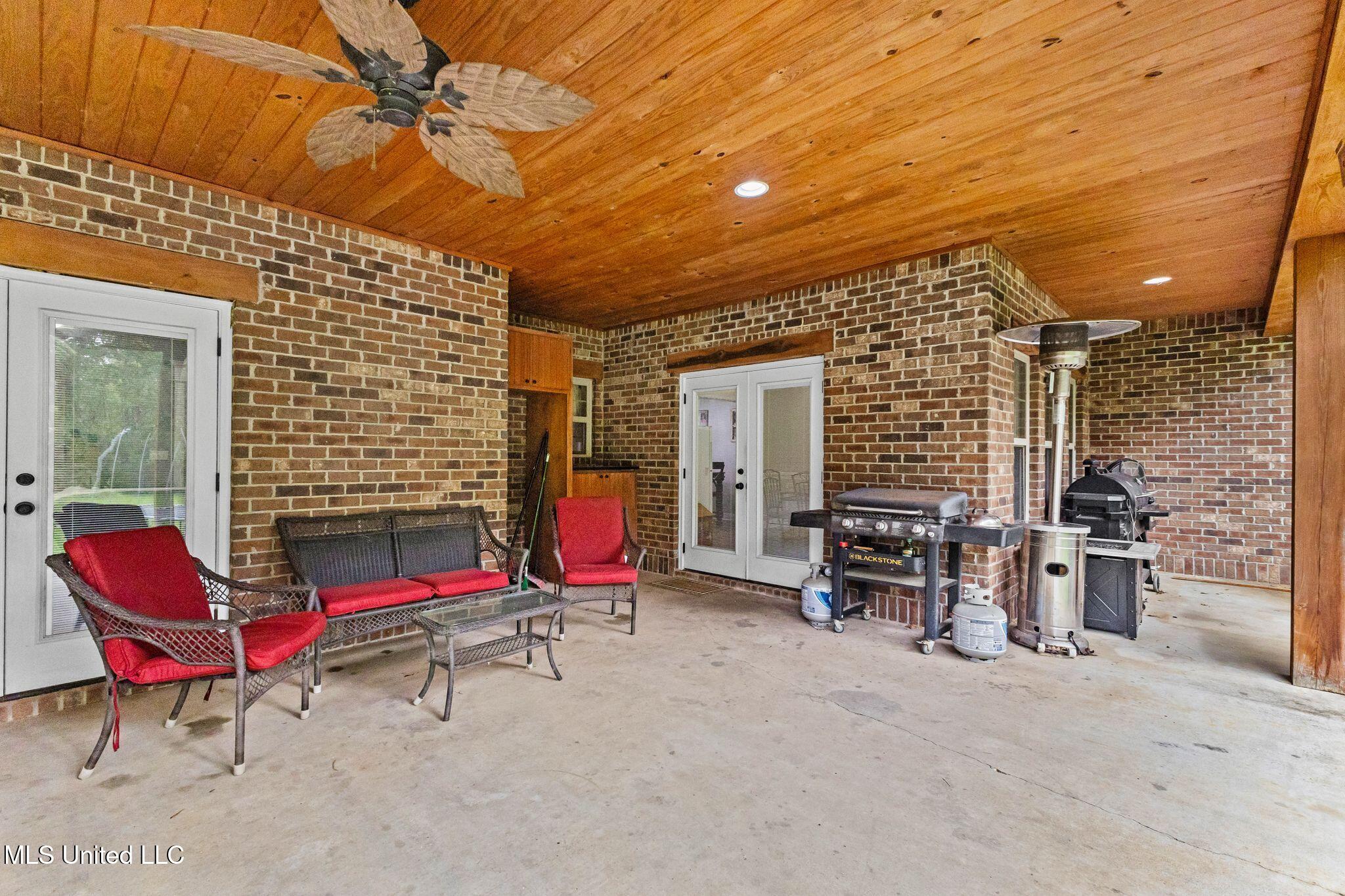 26 Dobbs Road Sumrall, MS 39482 - Photo 33 of 48 26_Dobbs_Rd-33
