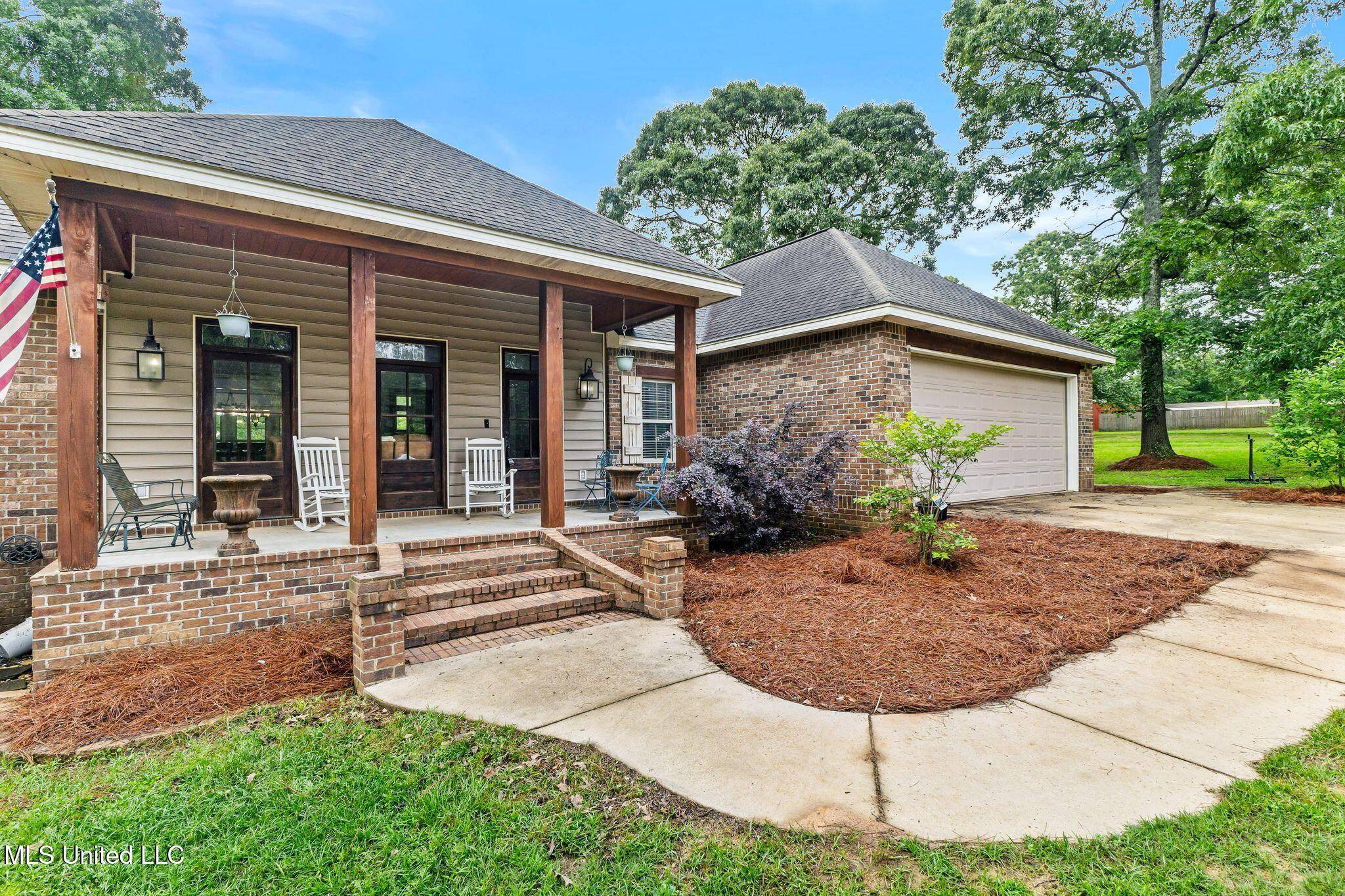26 Dobbs Road Sumrall, MS 39482 - Photo 6 of 48 26_Dobbs_Rd-6