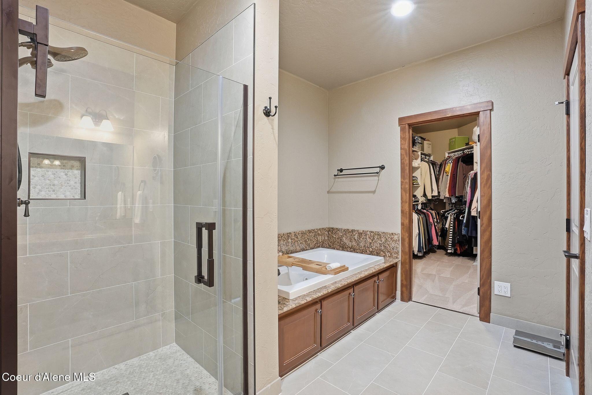 4449 Greenchain Loop, Unit 6 Coeur D'Alene, ID 83814 - Photo 15 of 44 Inside-Media-Greenchain-18