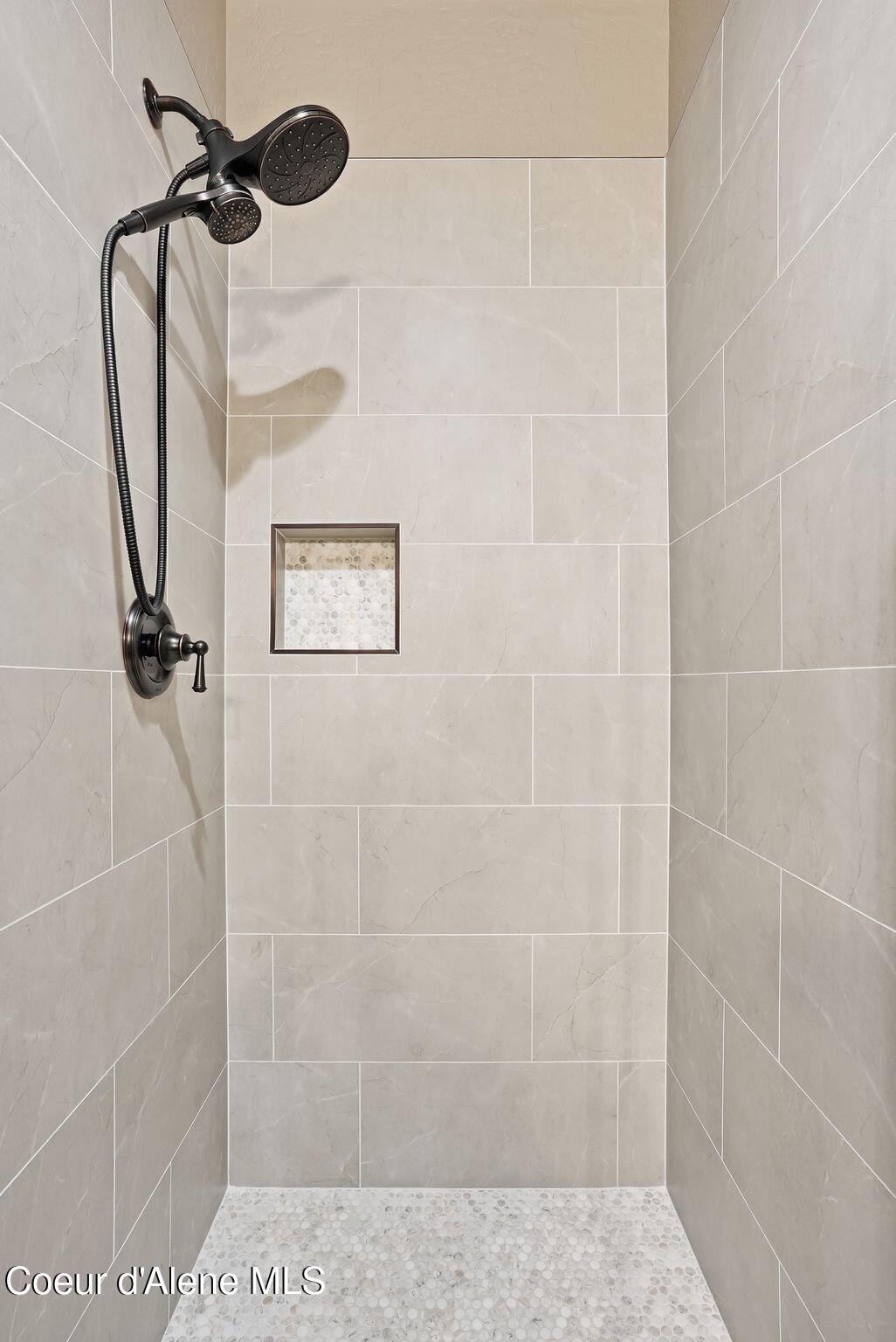 4449 Greenchain Loop, Unit 6 Coeur D'Alene, ID 83814 - Photo 16 of 44 Inside-Media-Greenchain-19