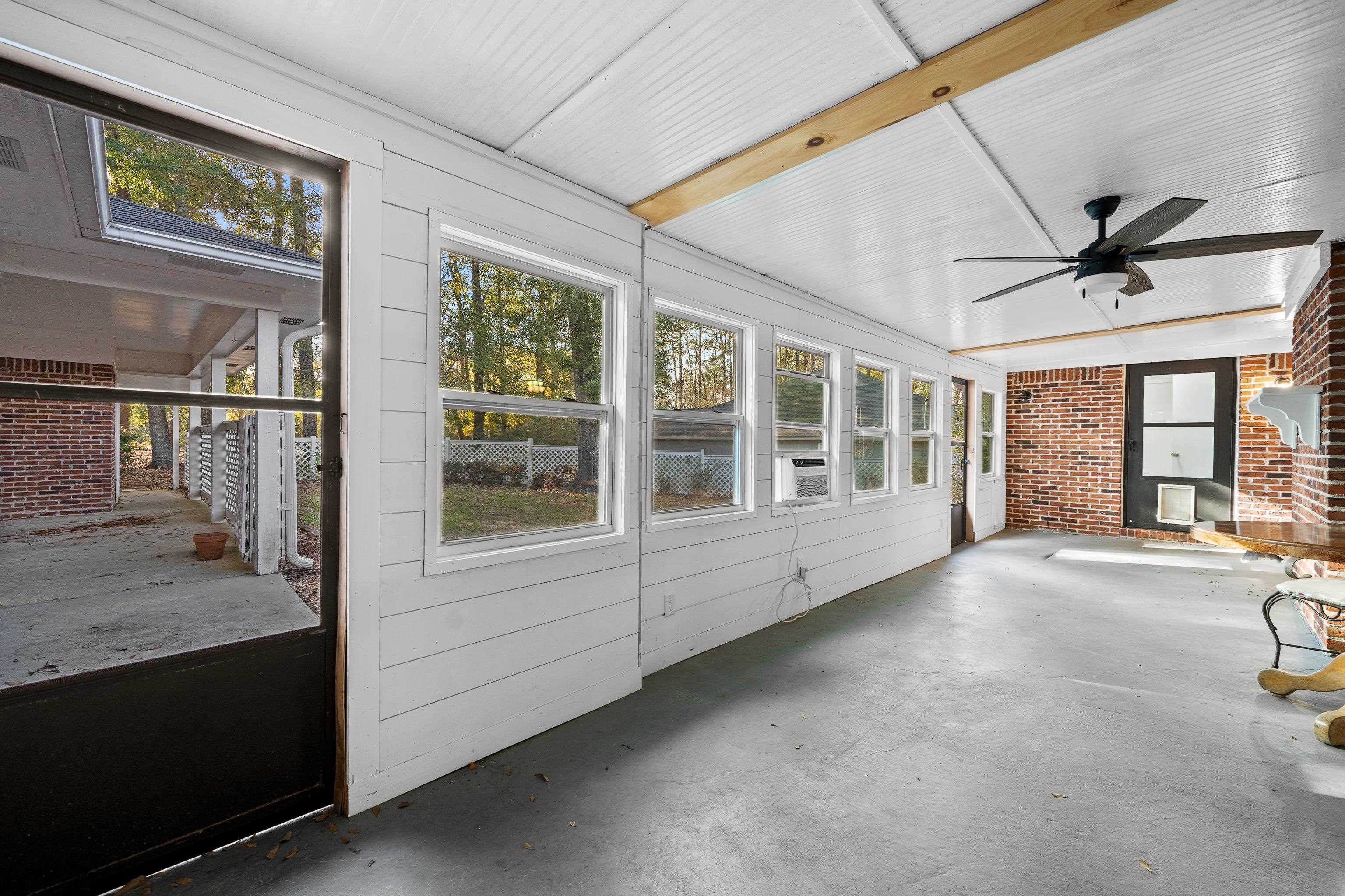 511 Ridgewood Drive Daphne, AL 36526 - Photo 33 of 59 Sun Room