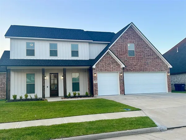 $4,200 | 112 Pindo Palm Drive, Lumberton, TX 77657