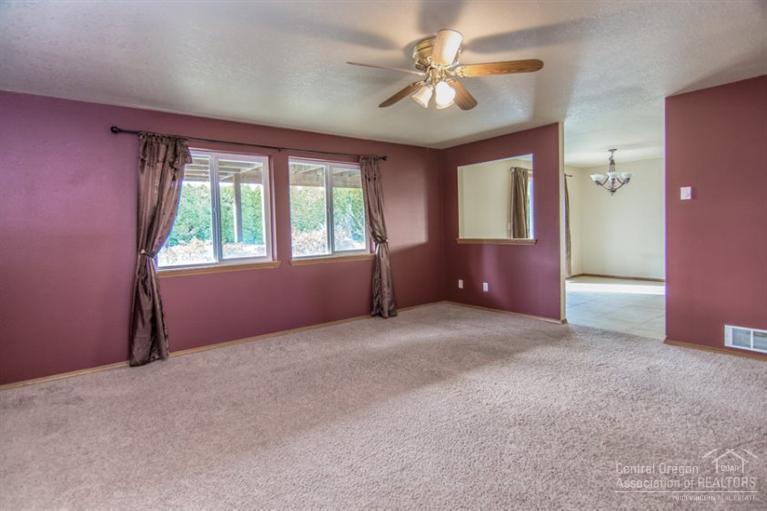 3017 Northeast Raleigh Court Bend, OR 97701 - Photo 9 of 25 Additional Photo