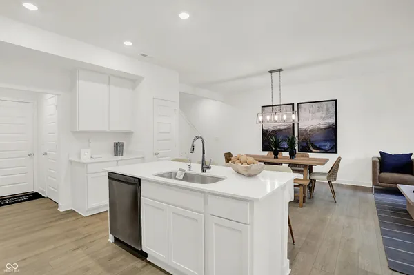 $324,995 | 15142 Swallow Fls Way, Fishers, IN 46037