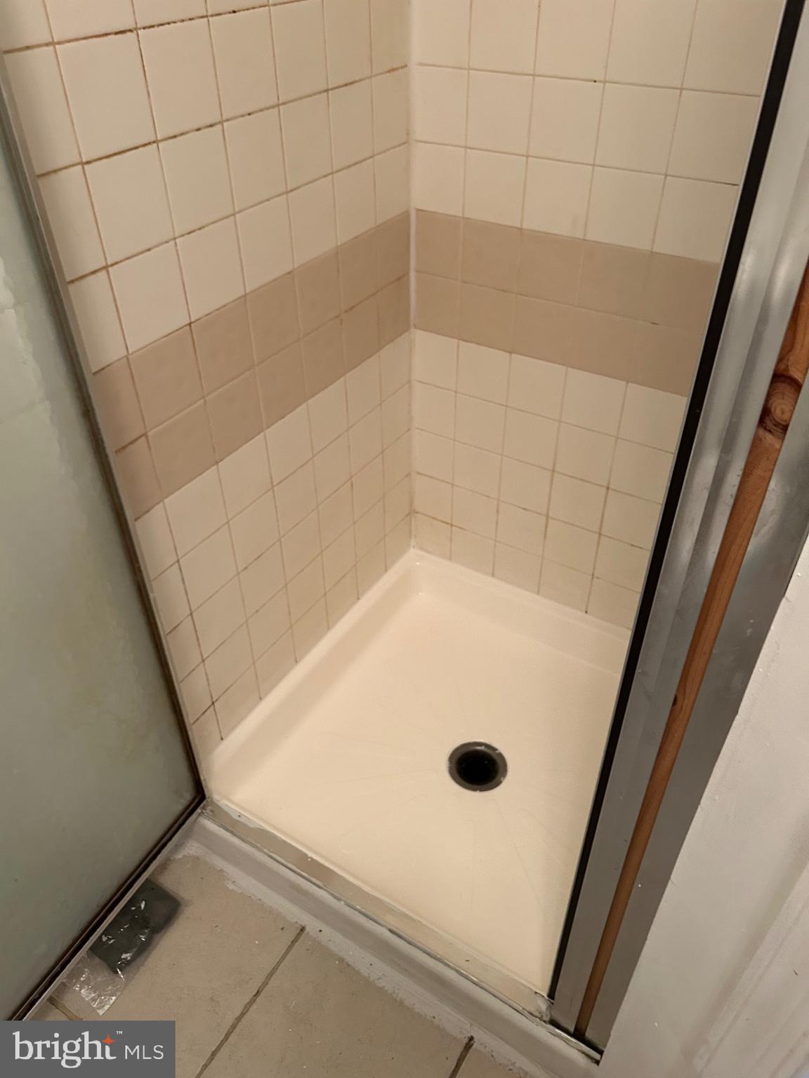 9753 Whiskey Run Laurel, MD 20723 - Photo 2 of 10 Bathroom