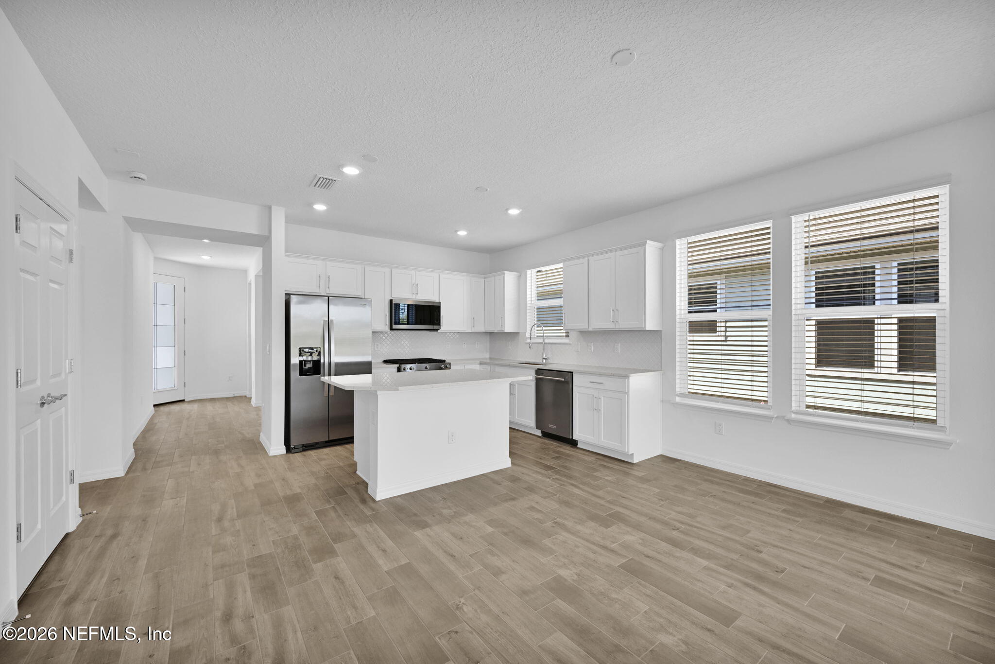 285 Ecliptic Loop Yulee, FL 32097 - Photo 3 of 50 Ellenwood Kitchen