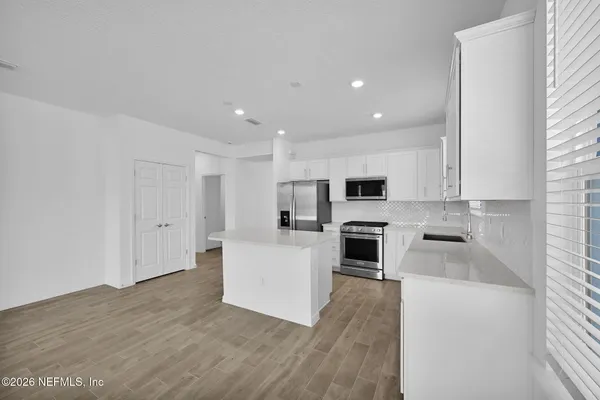 $382,390 | 285 Ecliptic Loop, Yulee, FL 32097