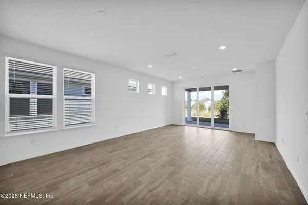 $382,390 | 285 Ecliptic Loop, Yulee, FL 32097