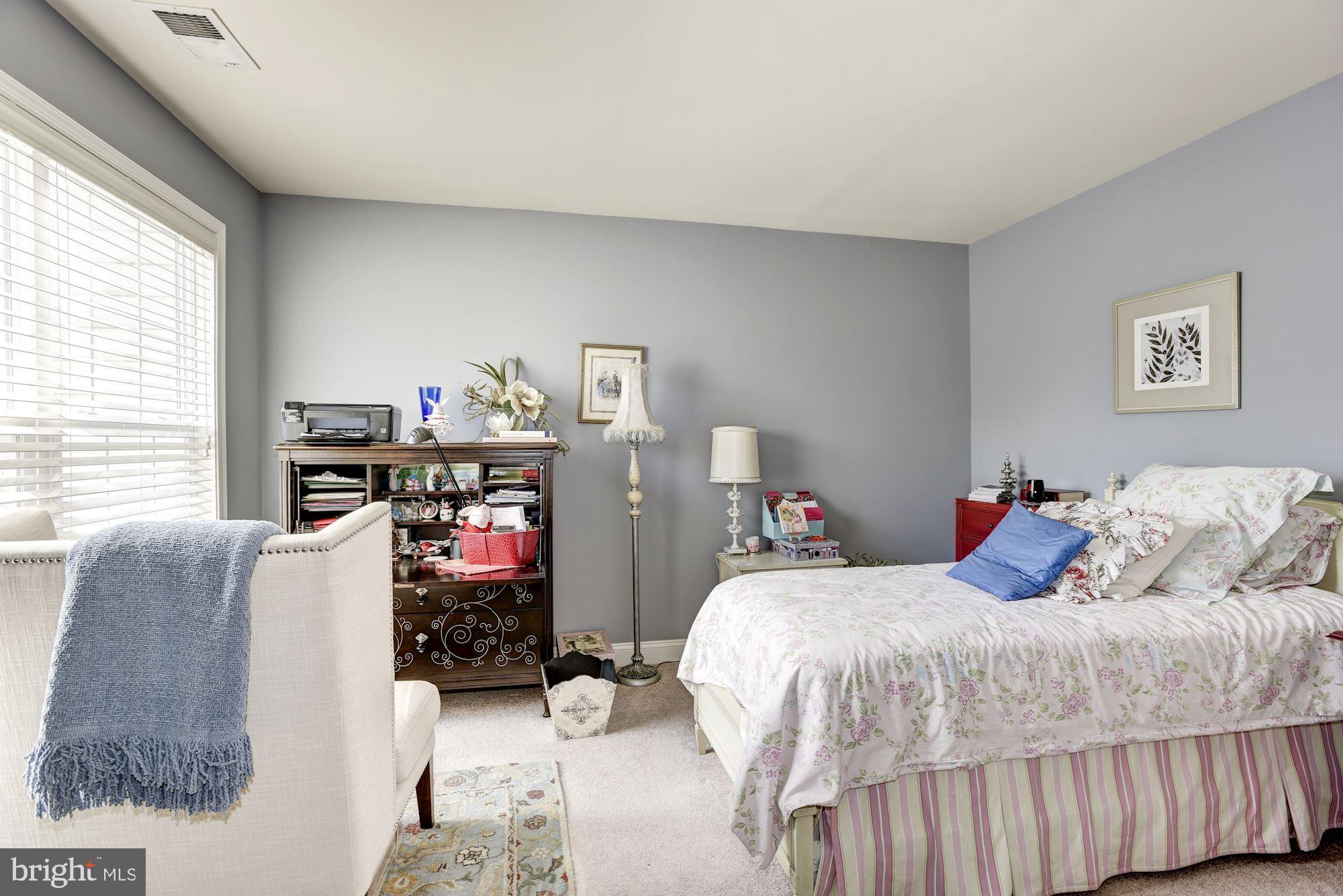 20077 Inverness Square Ashburn, VA 20147 - Photo 15 of 29 Spacious Second Bedroom