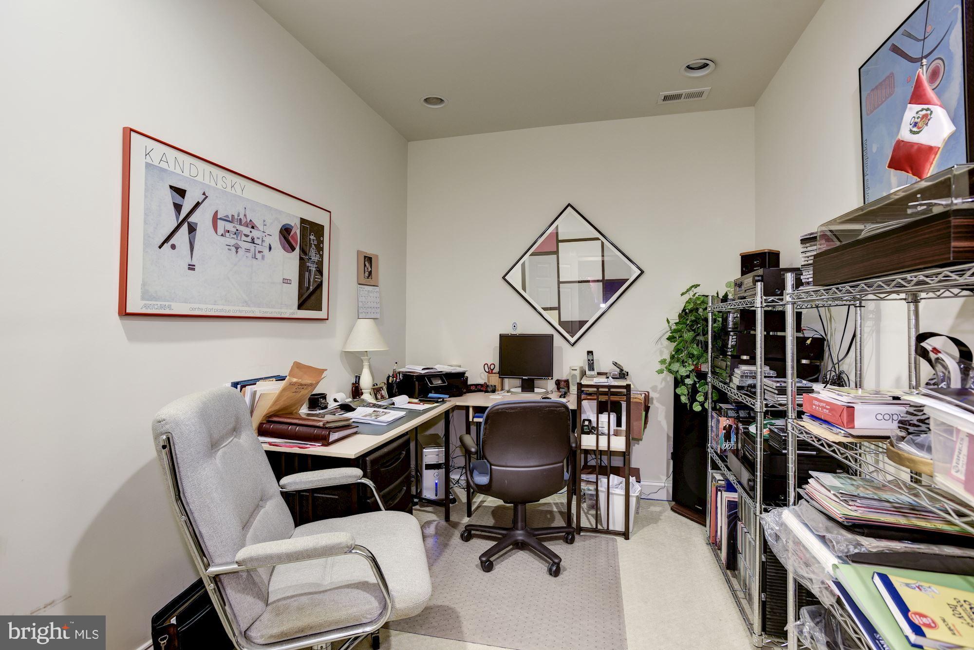 20077 Inverness Square Ashburn, VA 20147 - Photo 22 of 29 Private Office
