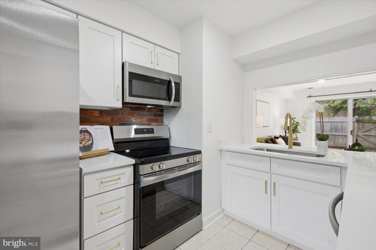 8141 Kingsway Court, Unit 289 Springfield, VA 22152 - Photo 6 of 26