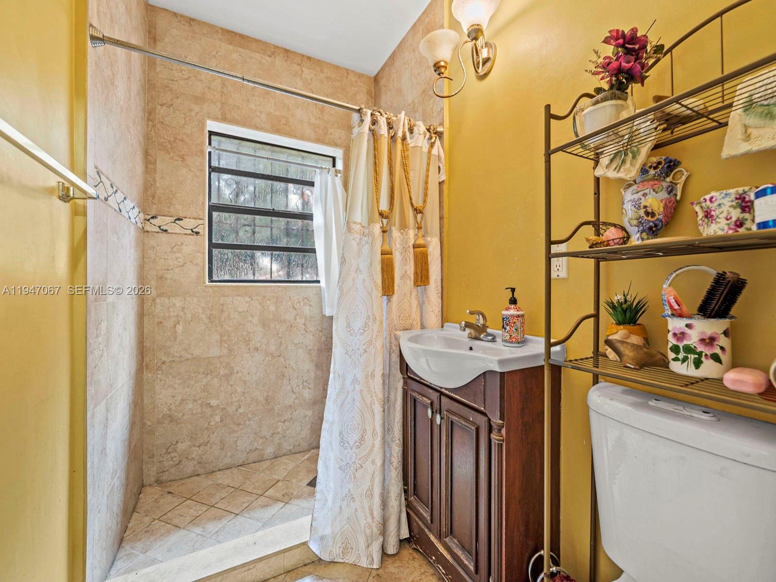 2830 Southwest 17th Street Miami, FL 33145 - Photo 11 of 17