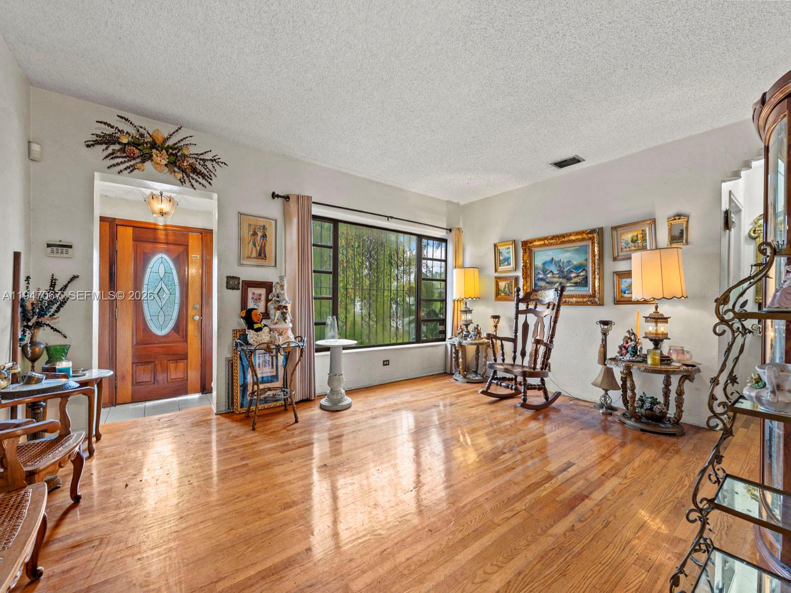 2830 Southwest 17th Street Miami, FL 33145 - Photo 5 of 17