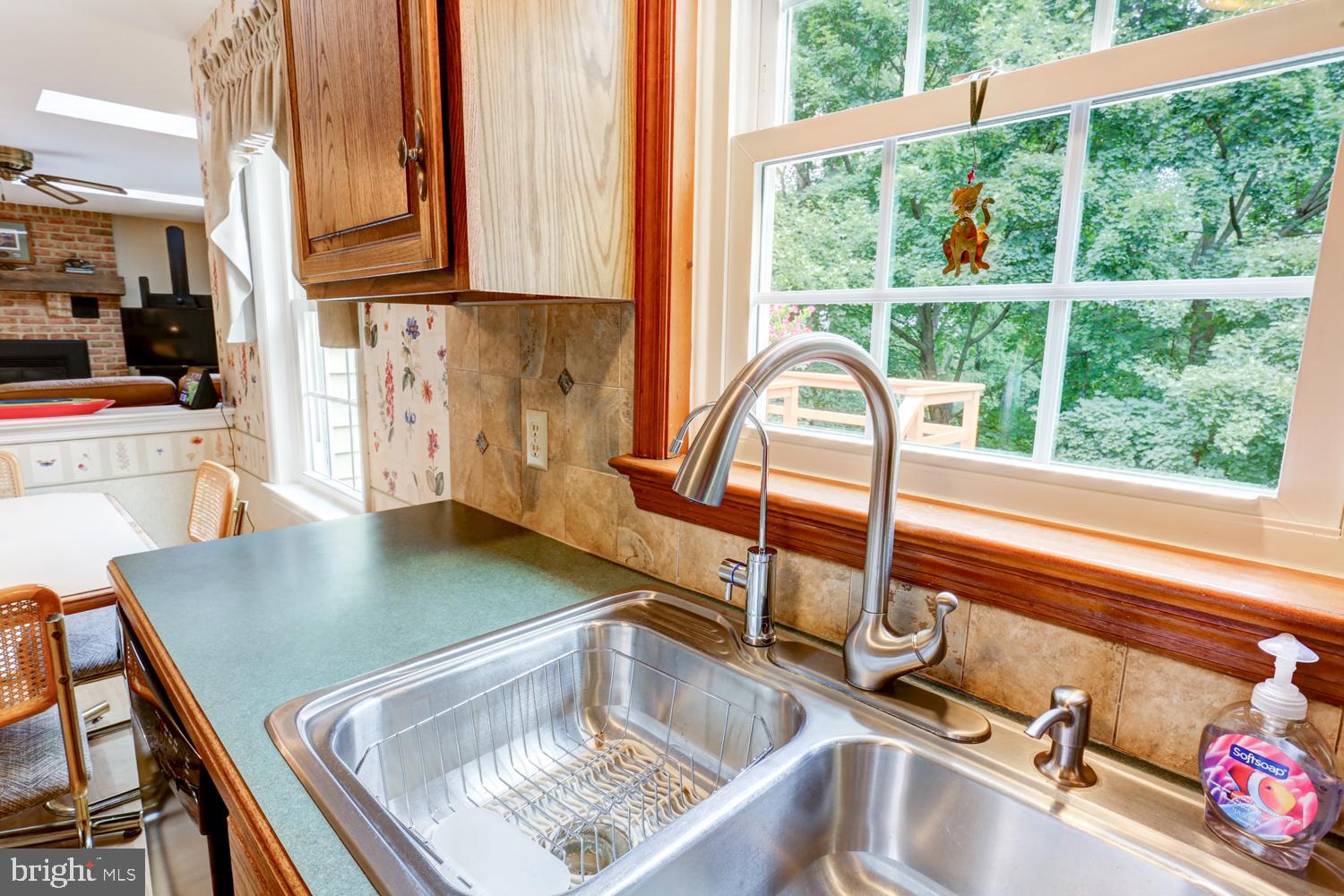 66 Slaymaker Hill Road Kinzers, PA 17535 - Photo 9 of 47 Gallery Image 9