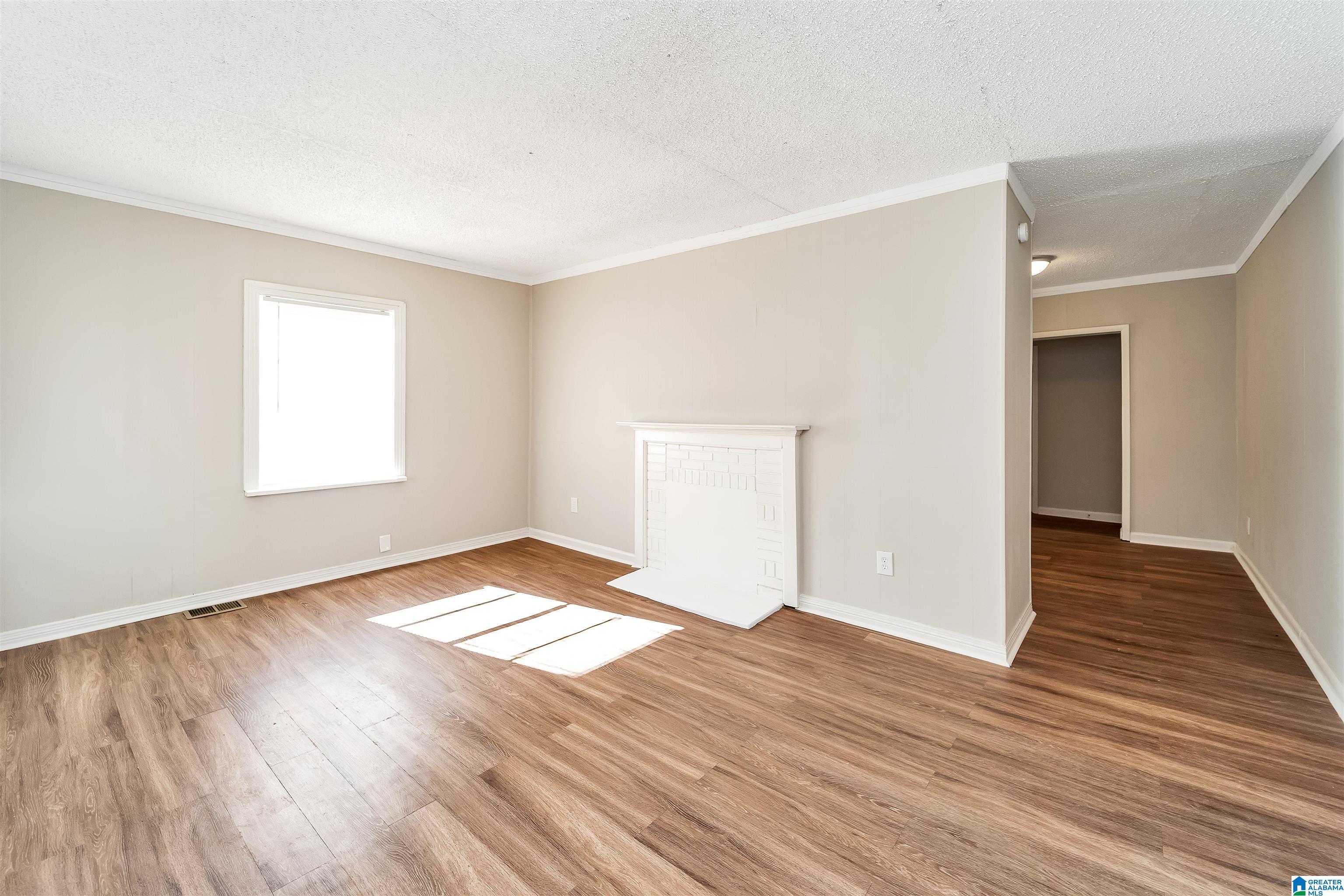 539 Selma Road Bessemer, AL 35020 - Photo 2 of 10