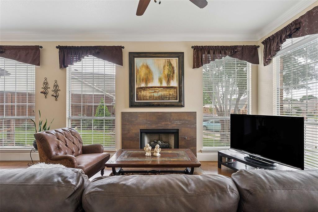 672 Raintree Circle Coppell, TX 75019 - Photo 9 of 37