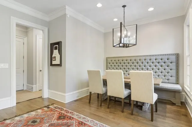 $2,485,000 | 390 Ivy Knoll, Atlanta, GA 30342