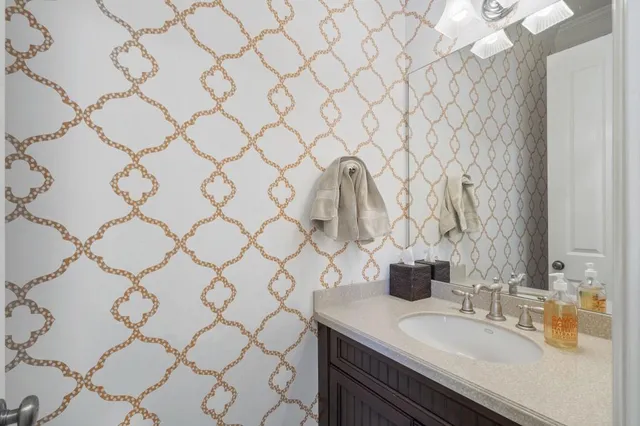 $2,485,000 | 390 Ivy Knoll, Atlanta, GA 30342