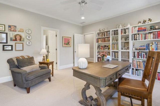 $2,485,000 | 390 Ivy Knoll, Atlanta, GA 30342