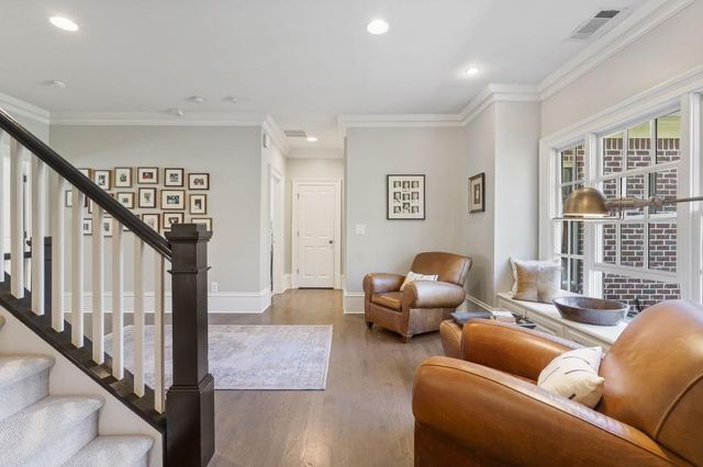 $2,485,000 | 390 Ivy Knoll, Atlanta, GA 30342