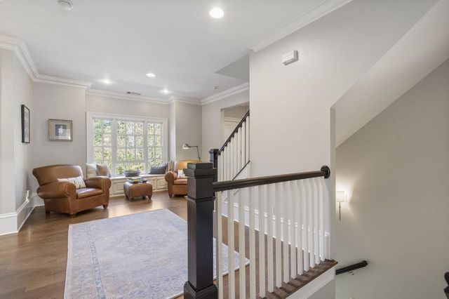 $2,485,000 | 390 Ivy Knoll, Atlanta, GA 30342