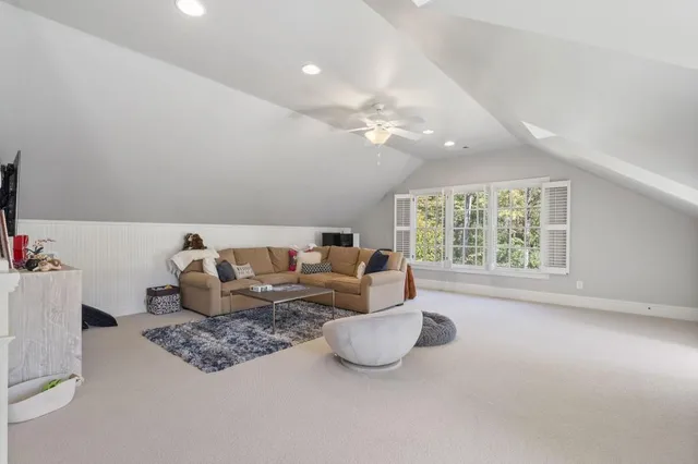 $2,485,000 | 390 Ivy Knoll, Atlanta, GA 30342